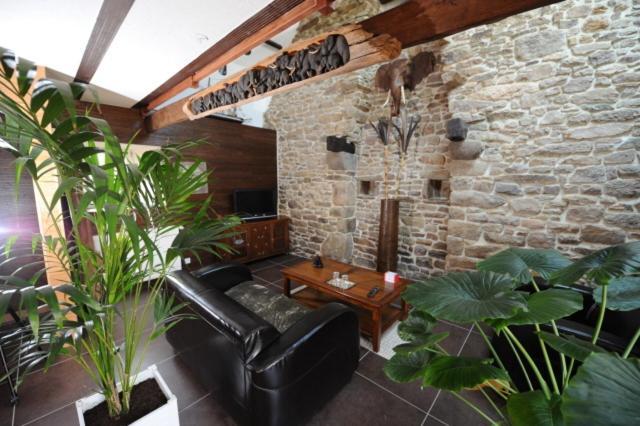 Le Domaine De Saint-Thomin Bed & Breakfast Nostang Eksteriør bilde