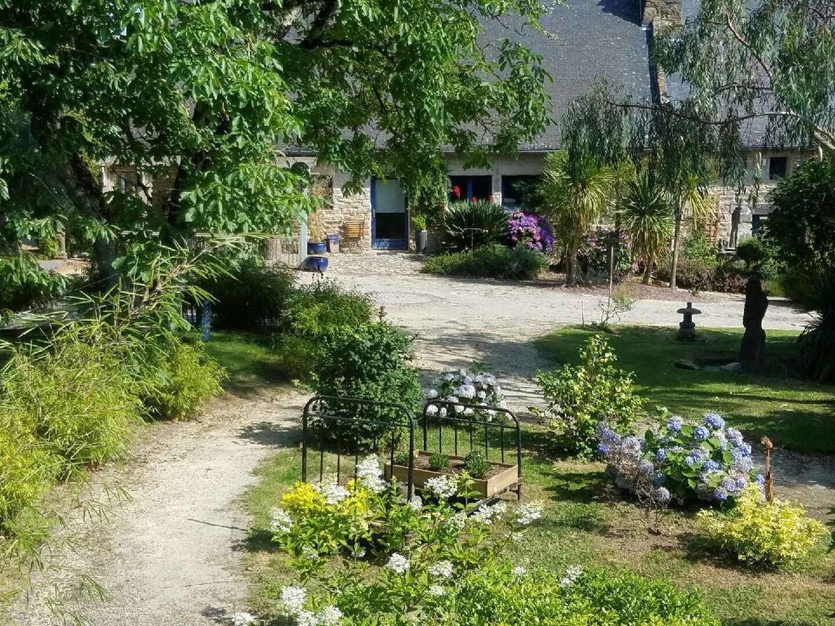 Le Domaine De Saint-Thomin Bed & Breakfast Nostang Eksteriør bilde