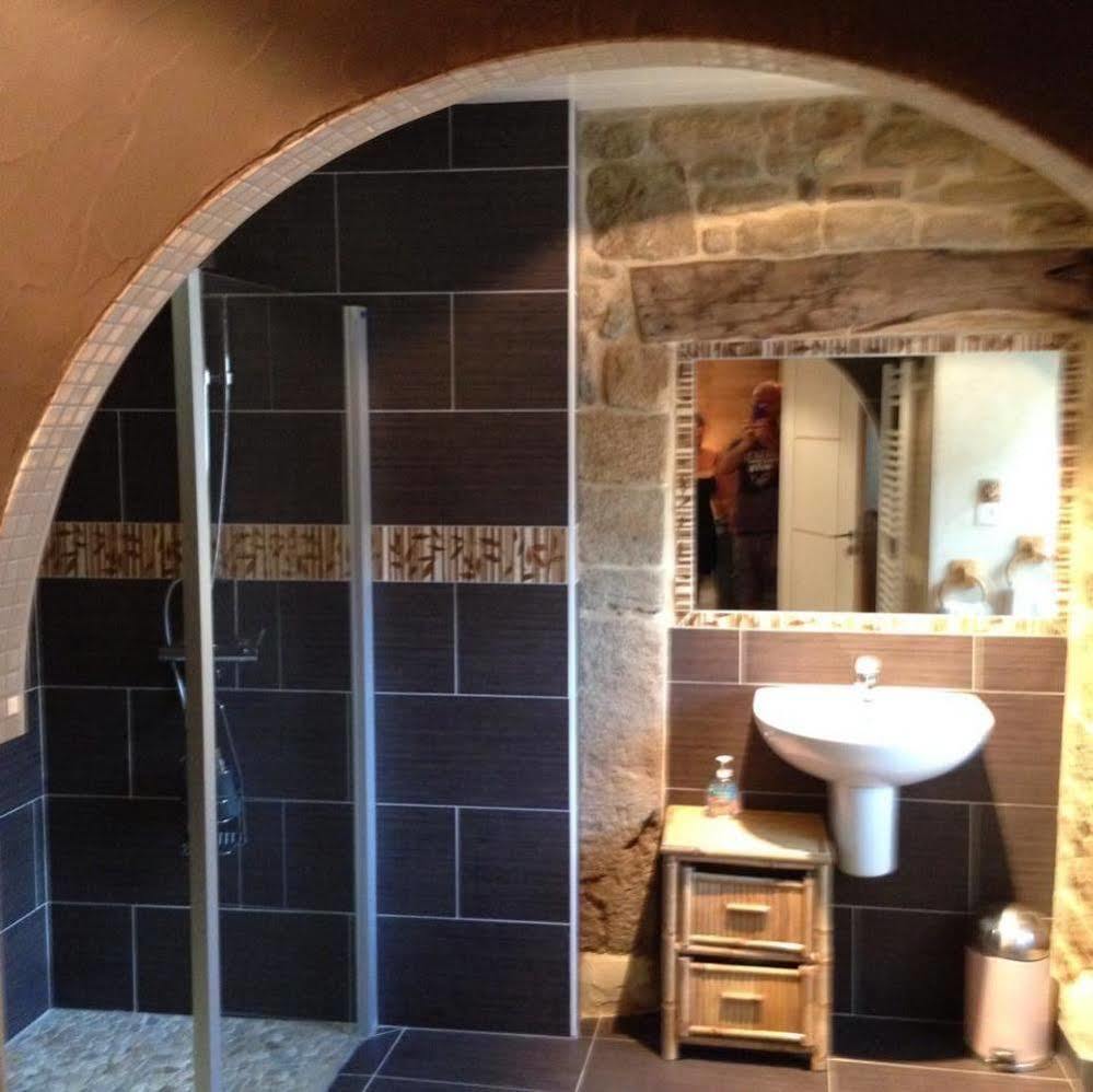 Le Domaine De Saint-Thomin Bed & Breakfast Nostang Eksteriør bilde