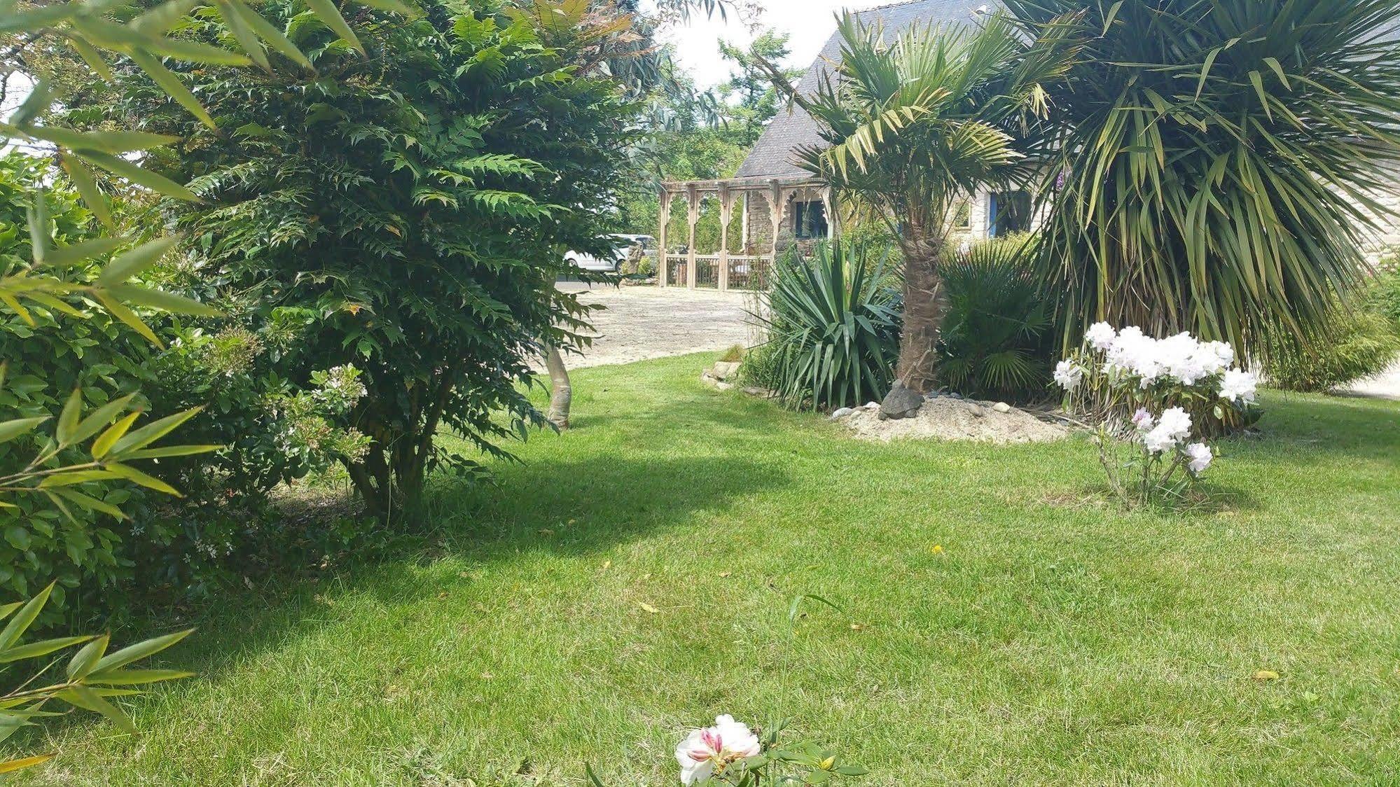 Le Domaine De Saint-Thomin Bed & Breakfast Nostang Eksteriør bilde
